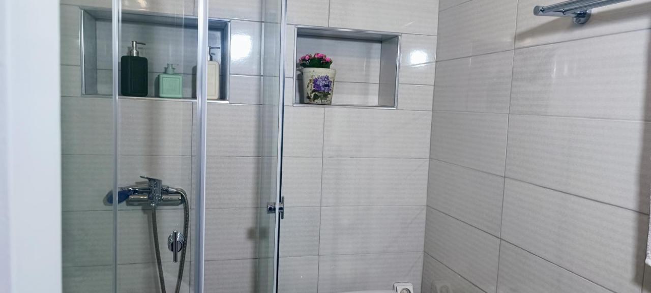 Apartment Pnoe D'athenes *