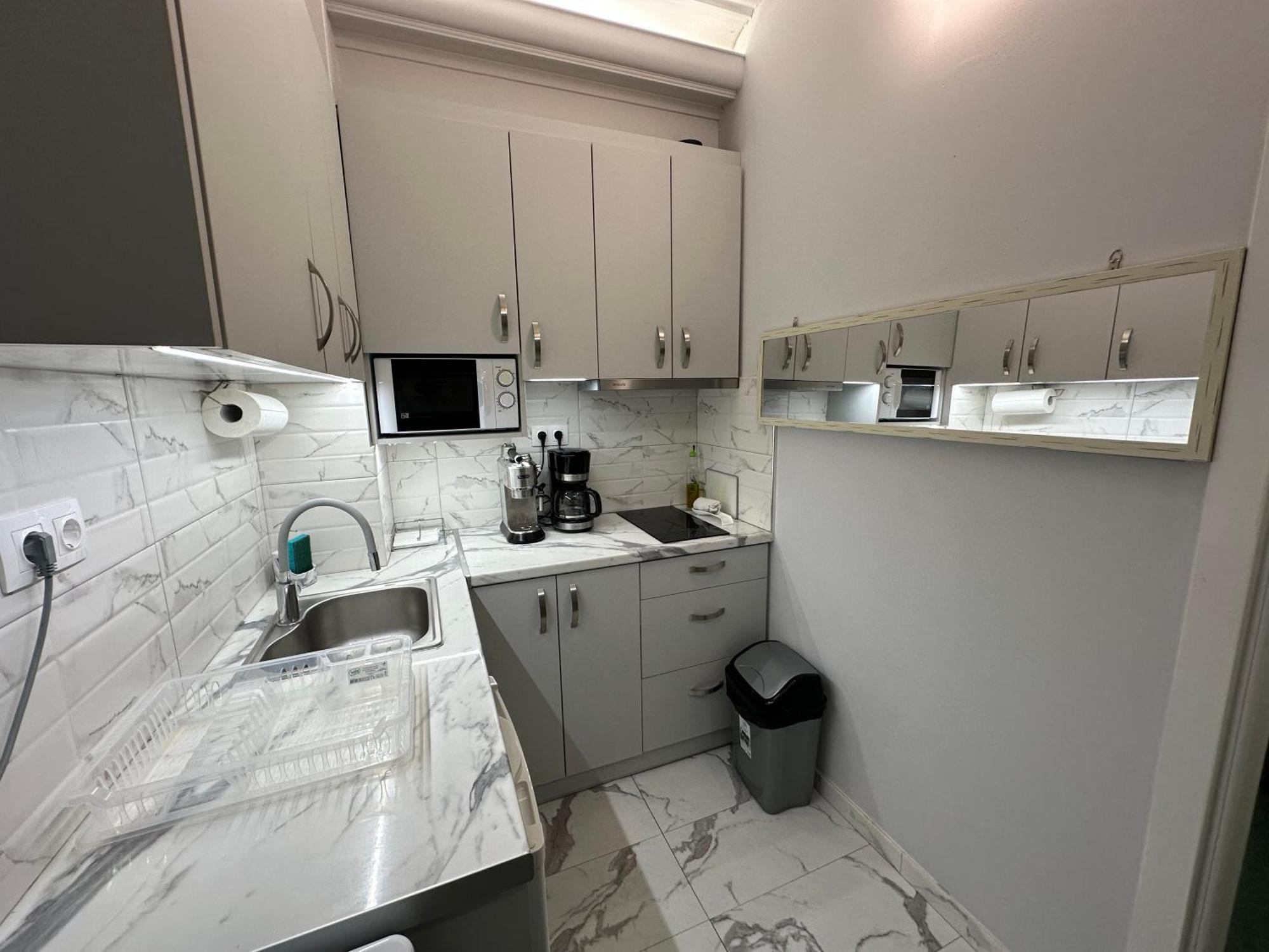 Apartment Pnoe D'athenes Athen